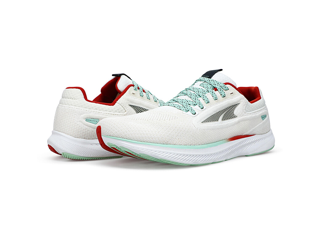 White Altra Escalante 3 Women's Road Running Shoes | 3215-TICGW